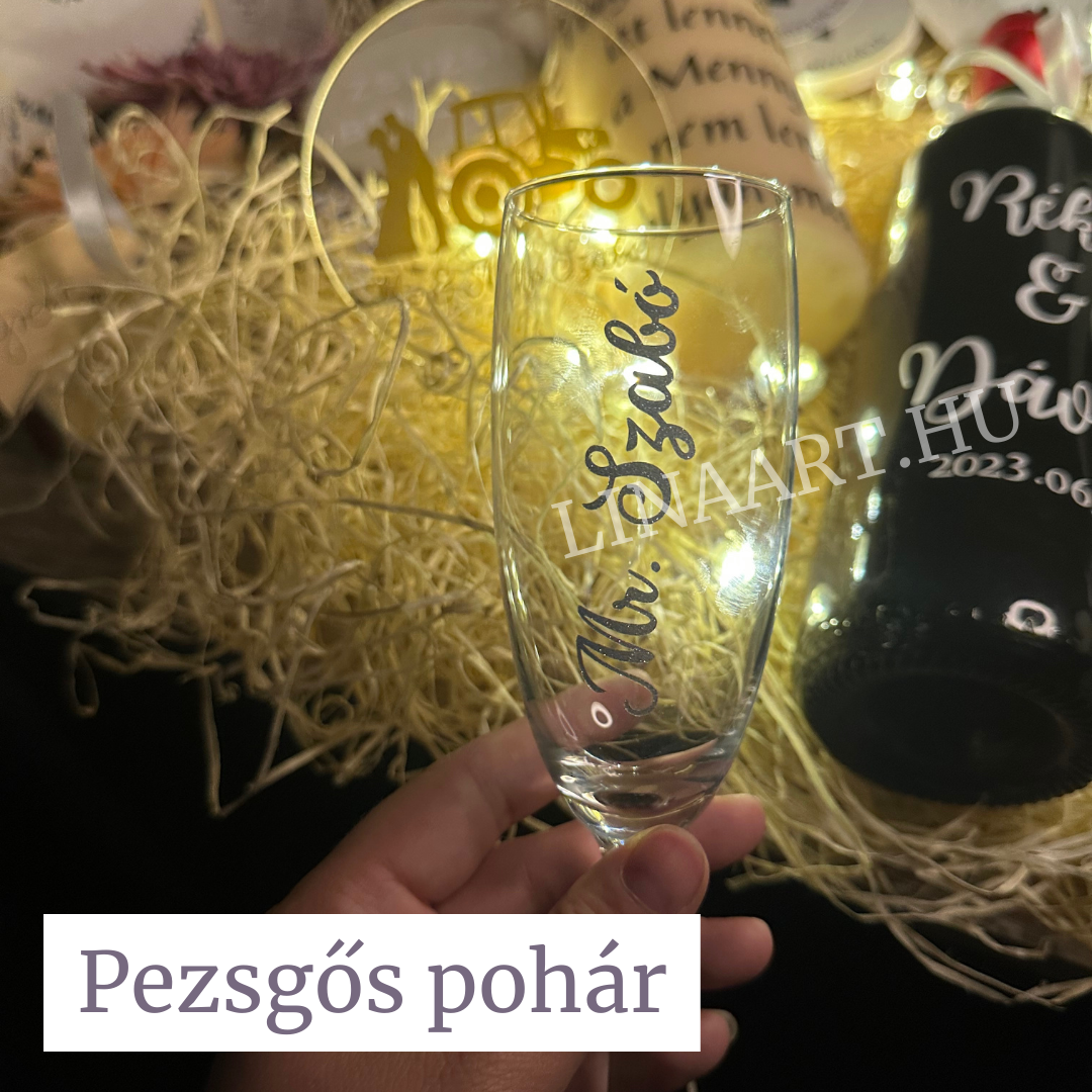 Egyedi pezsgős pohár
